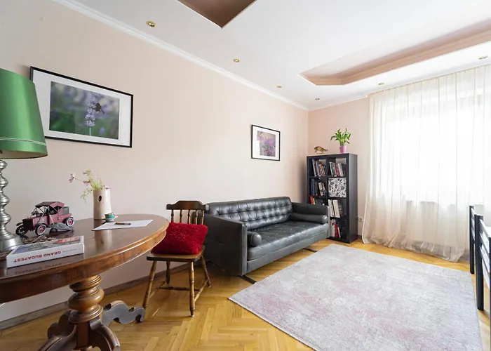 B48 Bigflat - Kenyelem 130 M2 En