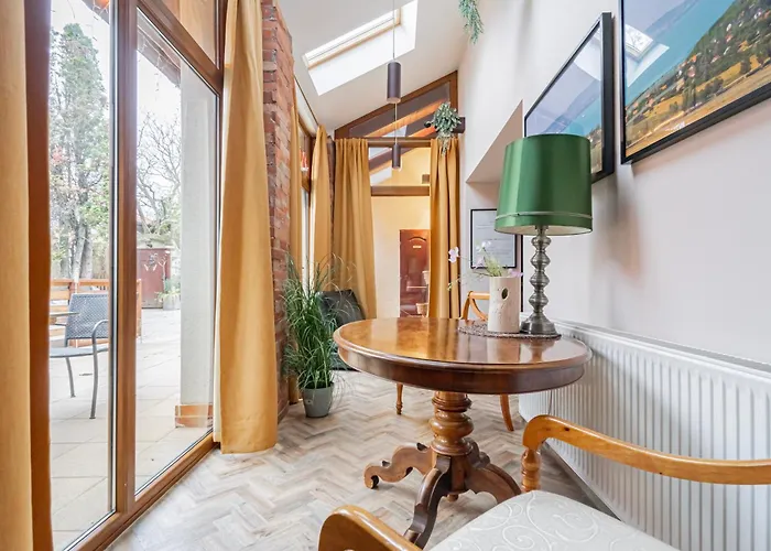 B48 Bigflat - Kenyelem 130 M2 En